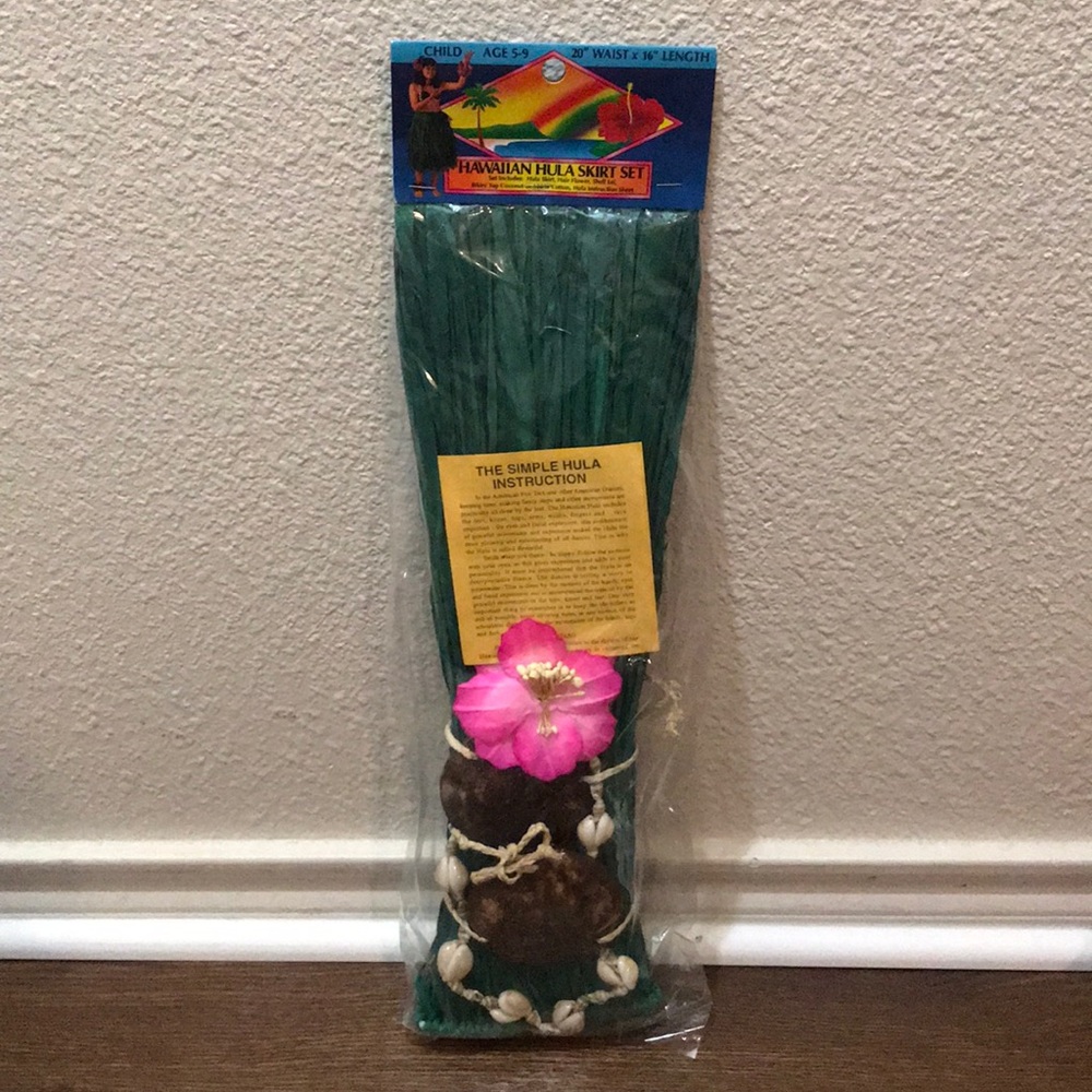 Hawaiian Hula Skirt Set